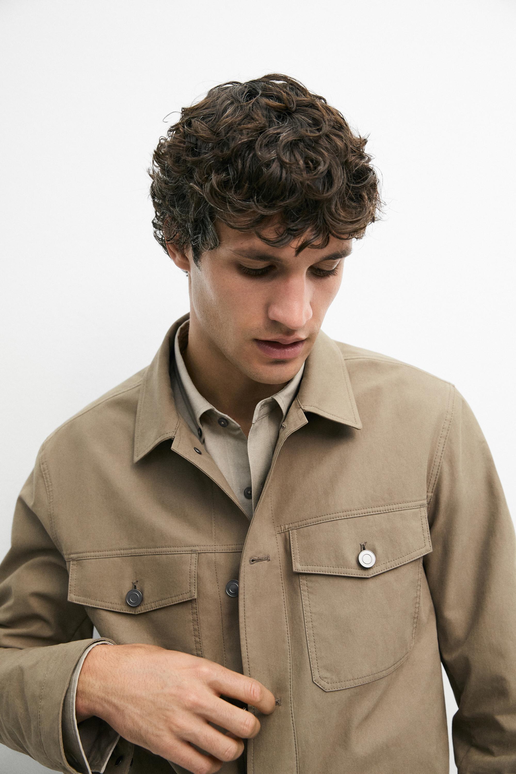Double pocket trucker jacket